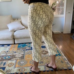 Dior size large logo Capri